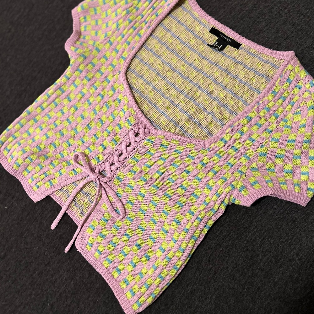 Forever 21 extra cropped crochet top